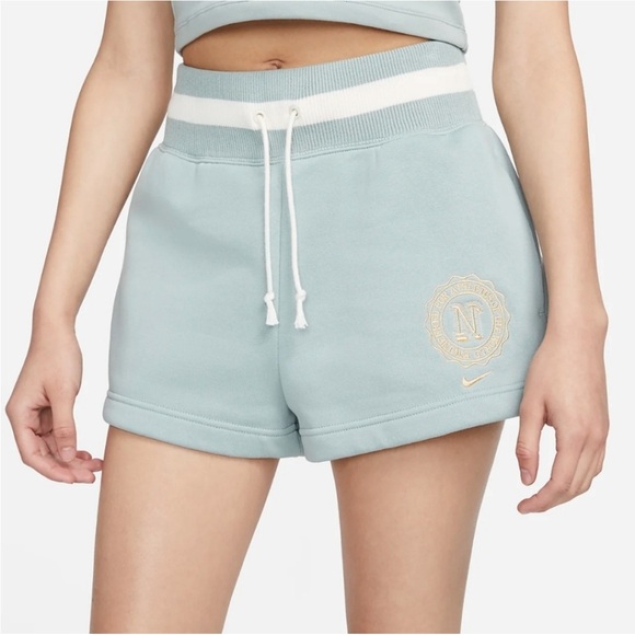 NIKE Sportswear Phoenix Club Fleece Atheleisure Green Striped Sweat Shorts - Picture 1 of 10